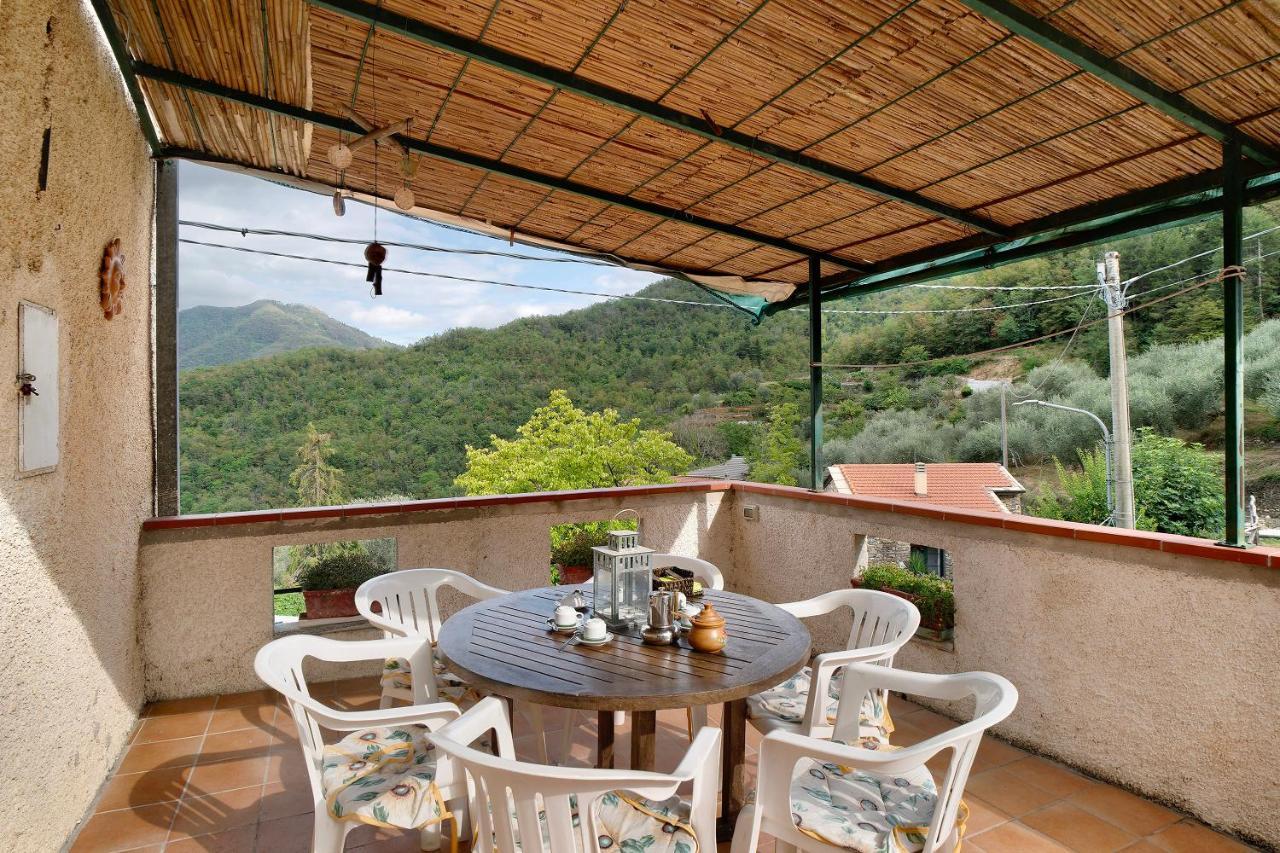 Apartamento Ca De Baci Vessalico Exterior foto